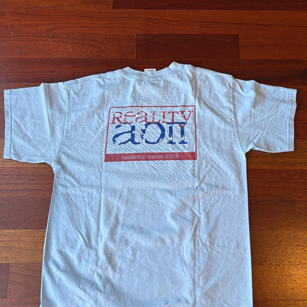 Alpha Omicron Pi Vintage 2004 Leadership Institute T-Shirt - Picture 3 of 10